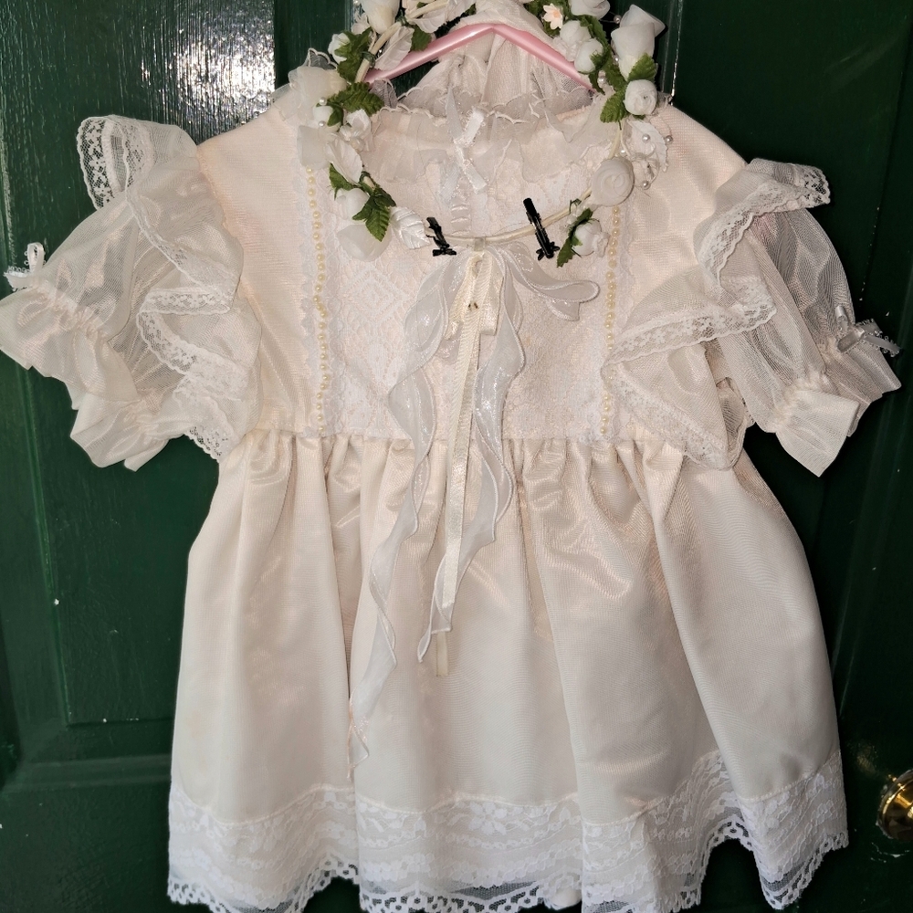 Elegant White Lace Kids Formal Dress